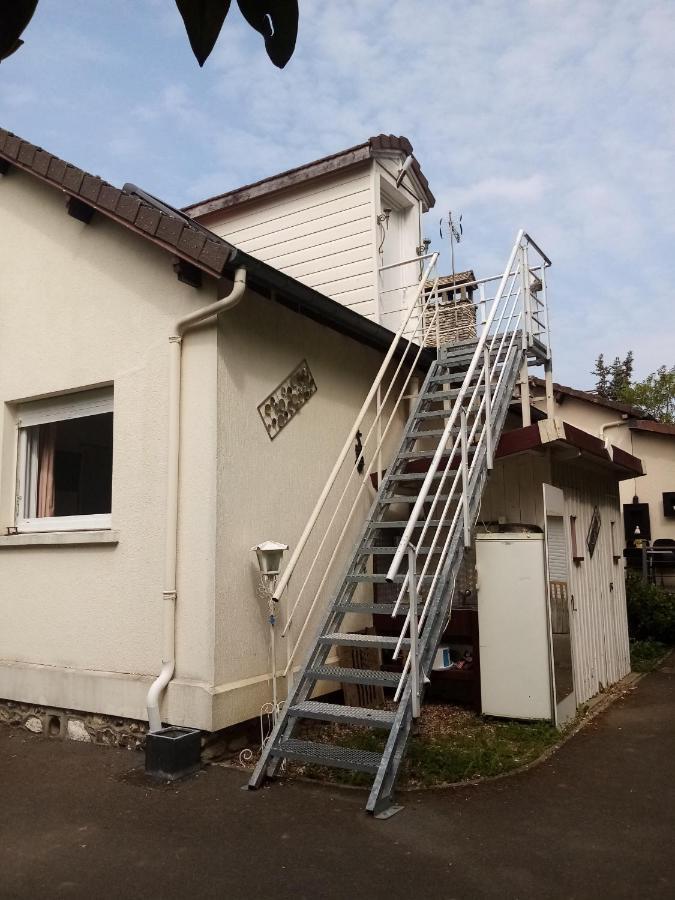 Petit Appartement 30M2, 3 Lits, 3 A 4 Pers Neuilly  Luaran gambar